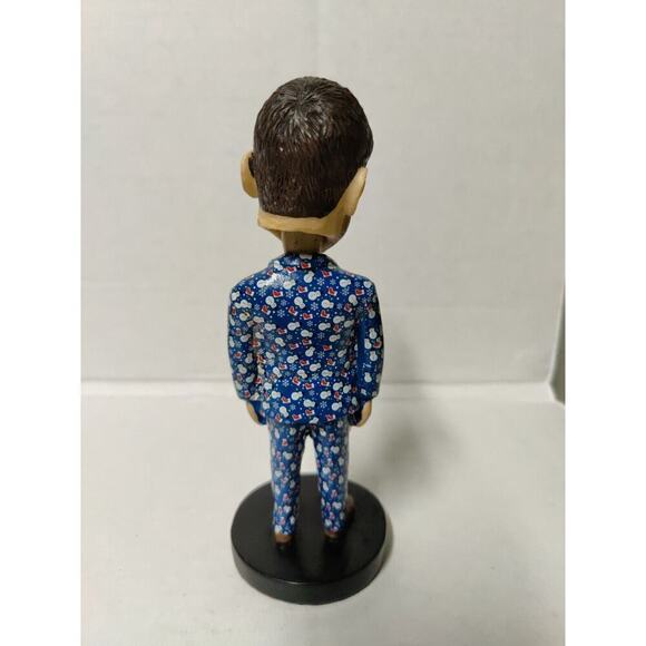 San Jose Sharks Bobblehead Hertl Holiday Suit 2018 - Picture 10 of 16